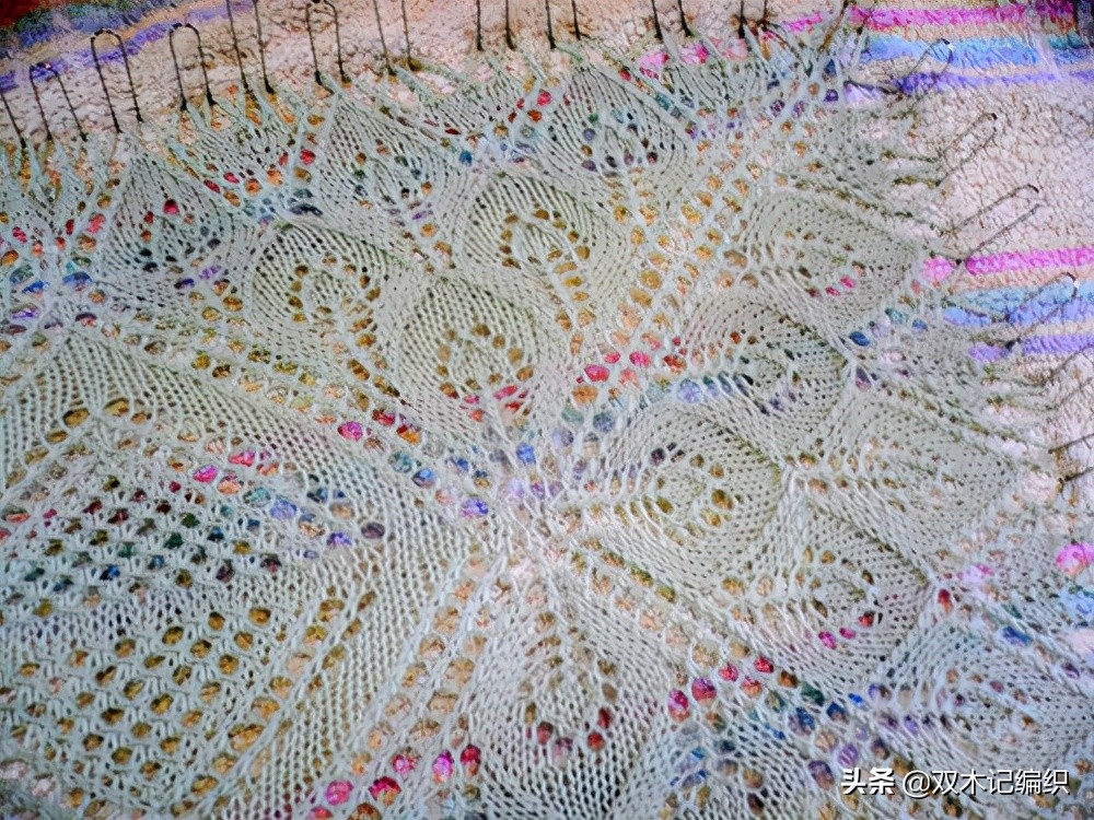 编织可穿可披可围的围巾,白桦毛线编织花样图解