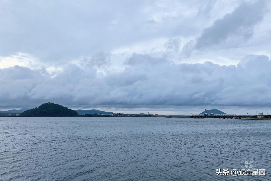 韩国|九月初的济州岛，时有风，偶有雨
