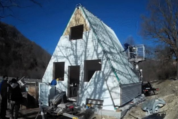 攒钱买房吗,100万美元买什么房子