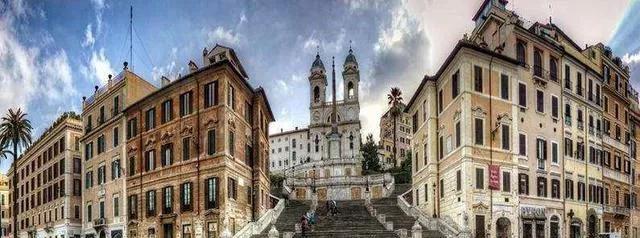 意大利罗马旅游必去的地方,罗马在意大利的哪个位置