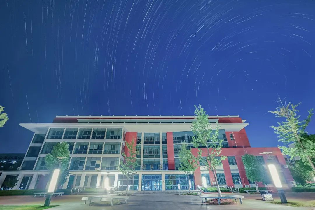 武汉纺织大学外经贸学院22级迎新,武汉纺织大学外经贸学院23届新生