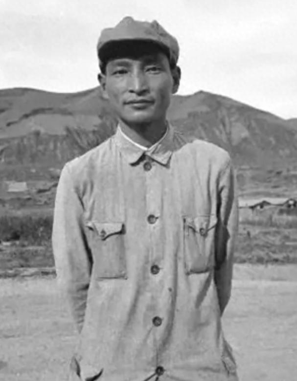 王谦会见*云陈**，全程一句话未说，陈递去纸条：3分钟谈话时间已到