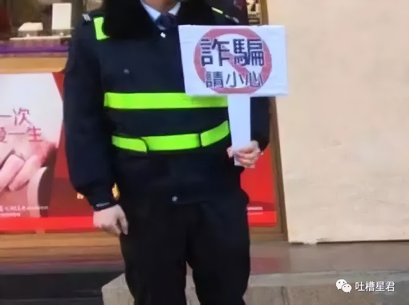 男朋友送6000的礼物,男朋友送了个7000的包分手要还吗