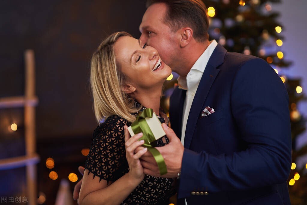 女生给女生送礼物是应该的吗,给女生送礼被反感