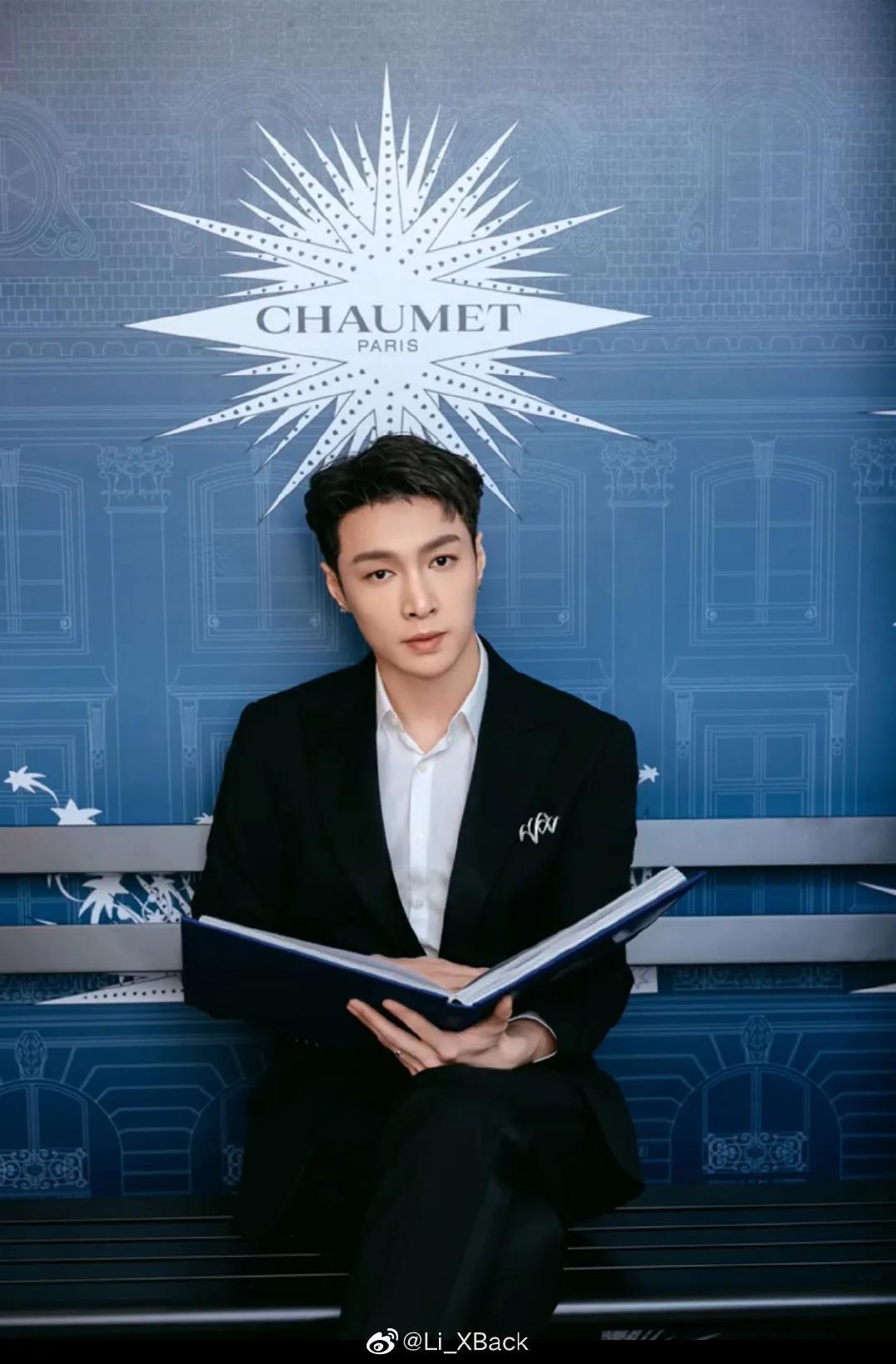 尚美巴黎张艺兴白色西装,张艺兴是尚美巴黎全球代言人吗