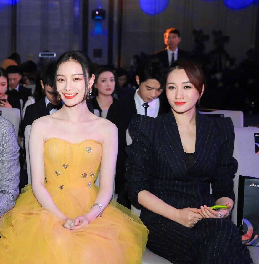 李小冉和鄢颇交往时间,鄢颇与李小冉