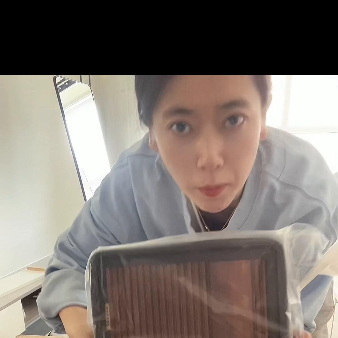 分享一下拆快递日常,第一次给大家发拆快递视频