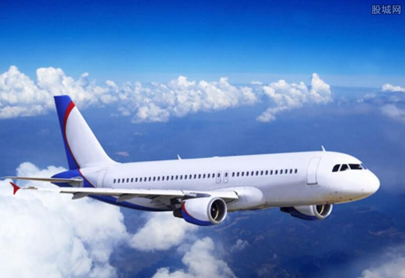 航空公司一张机票能赚多少钱,机票那么贵为什么航空公司不赚钱