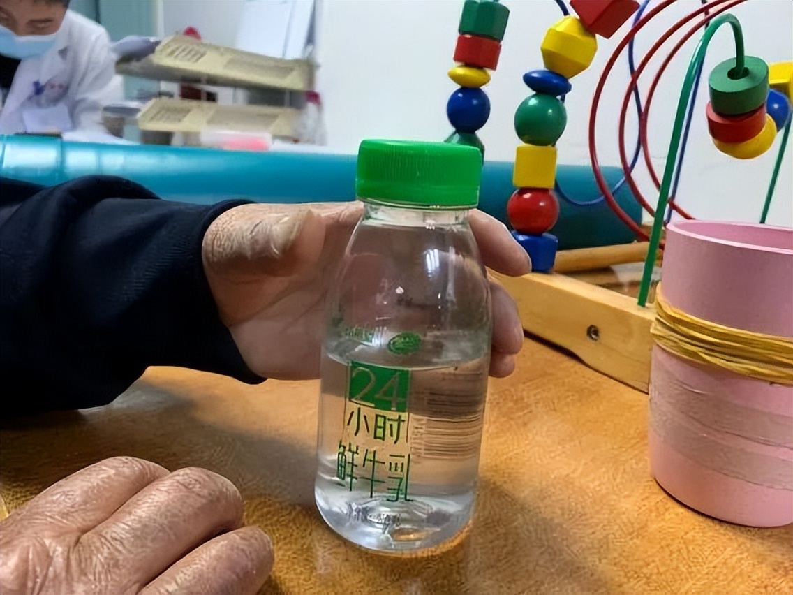 偏瘫手快速恢复的方法和动作,偏瘫手胳膊康复训练最佳方法