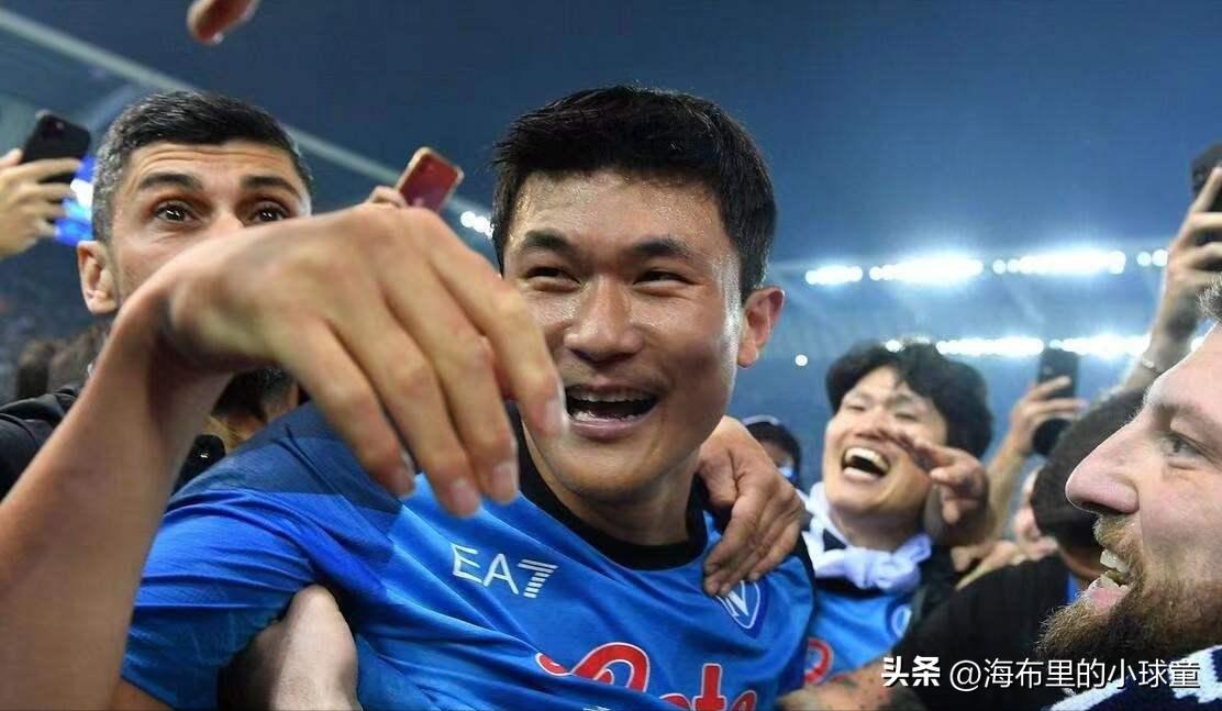 亚洲00后足球运动员,曾经闪耀亚洲杯的天才足球球员