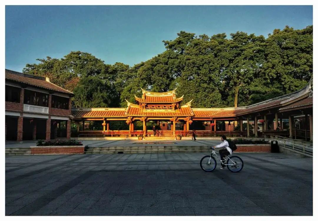 闽山闽水物华新在师生中引热议,闽南旅游推荐漳州旅游攻略