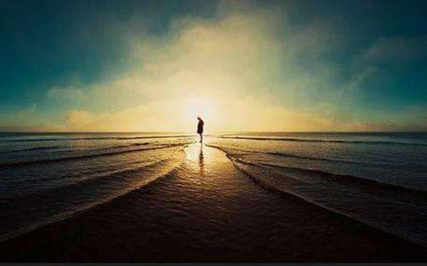 广西孤儿杨六斤现在的状况,广西孤儿杨六斤生活视频