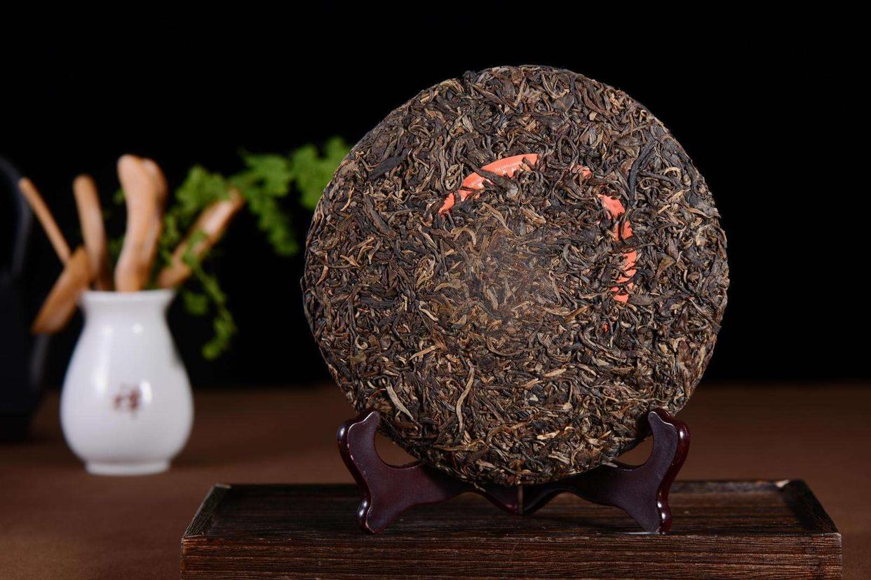 放了多年的绿茶红茶普洱茶能喝吗,普洱红茶能保存多久喝一次