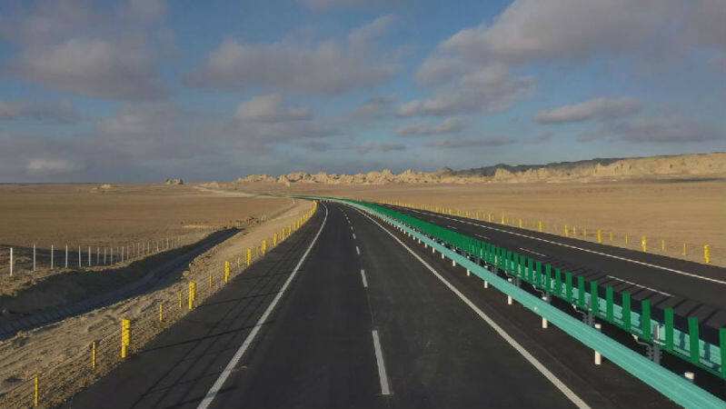 *疆新**为什么不包邮?看完*疆新**有多大就清楚了