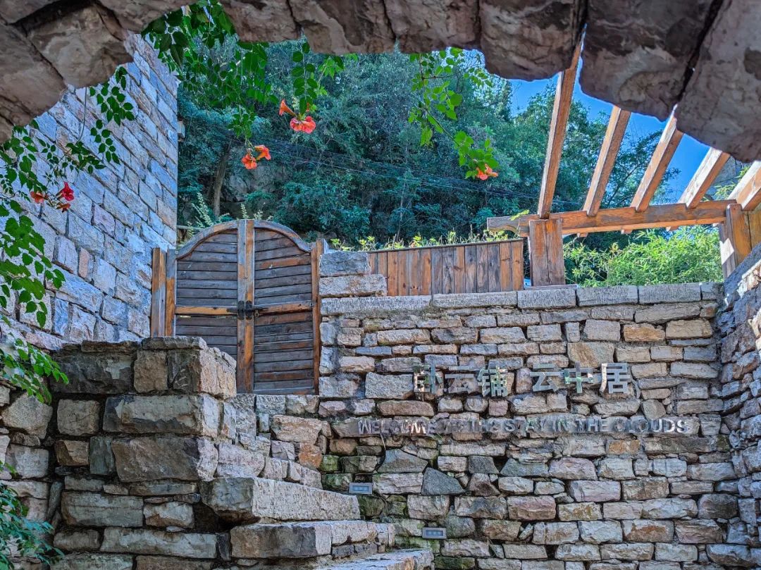 济南夜市网红打卡地点,济南网红打卡地经三路