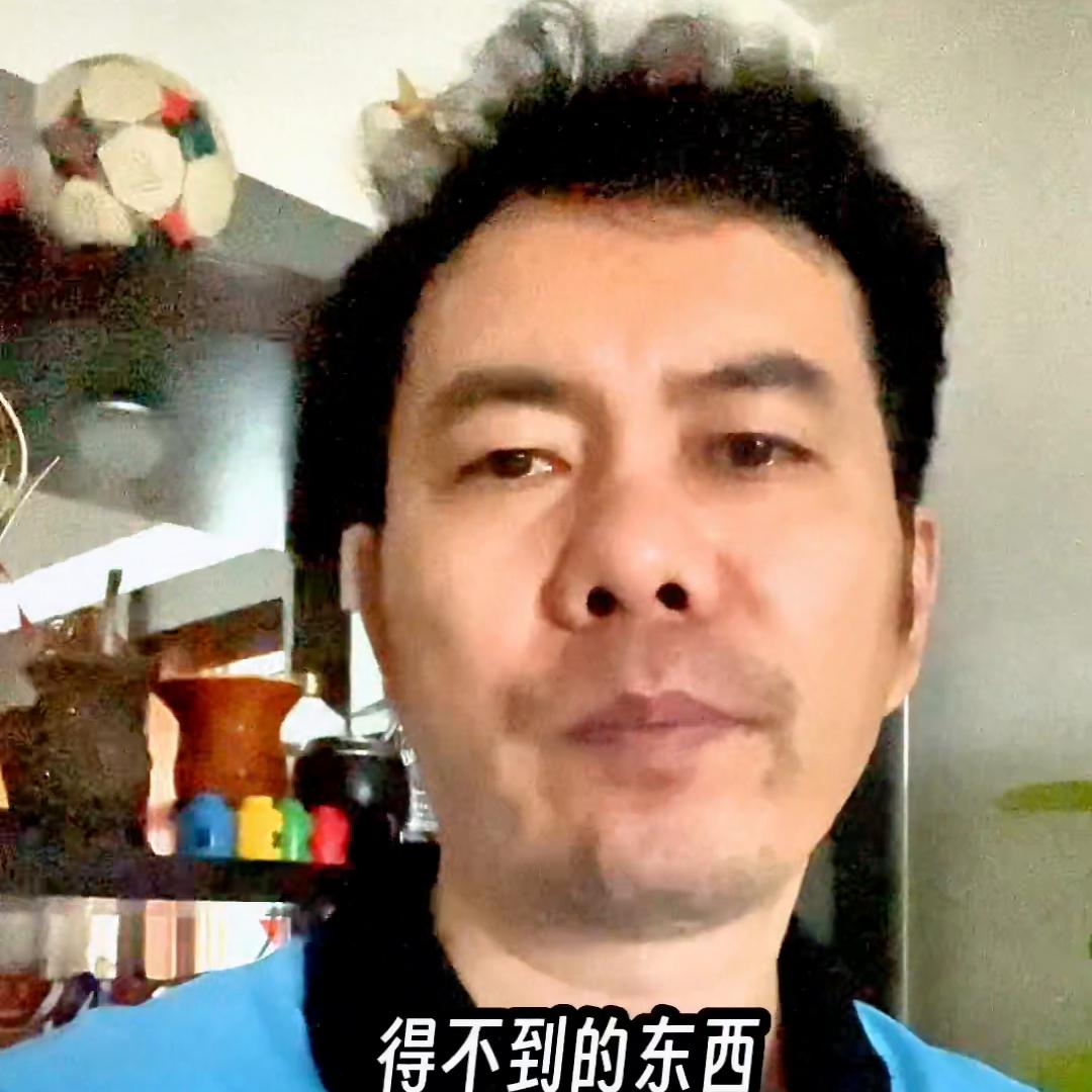 校园足球孩子的出路,孩子踢足球不敢抢球怎么办