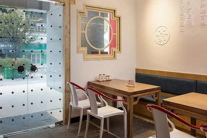 居民楼一楼是商铺开面馆合法吗,楼上是居民楼楼下开面馆可以吗