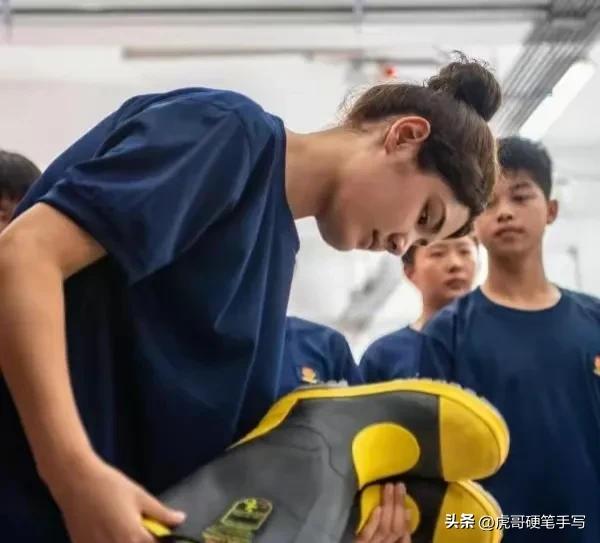 大学毕业后应该去考研还是工作,毕业生是就业还是考研如何选择