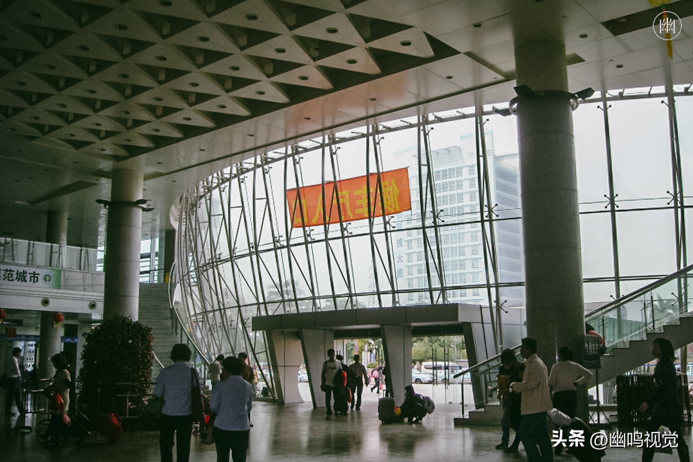 十年前的东莞汽车站,2003年的东莞市汽车总站