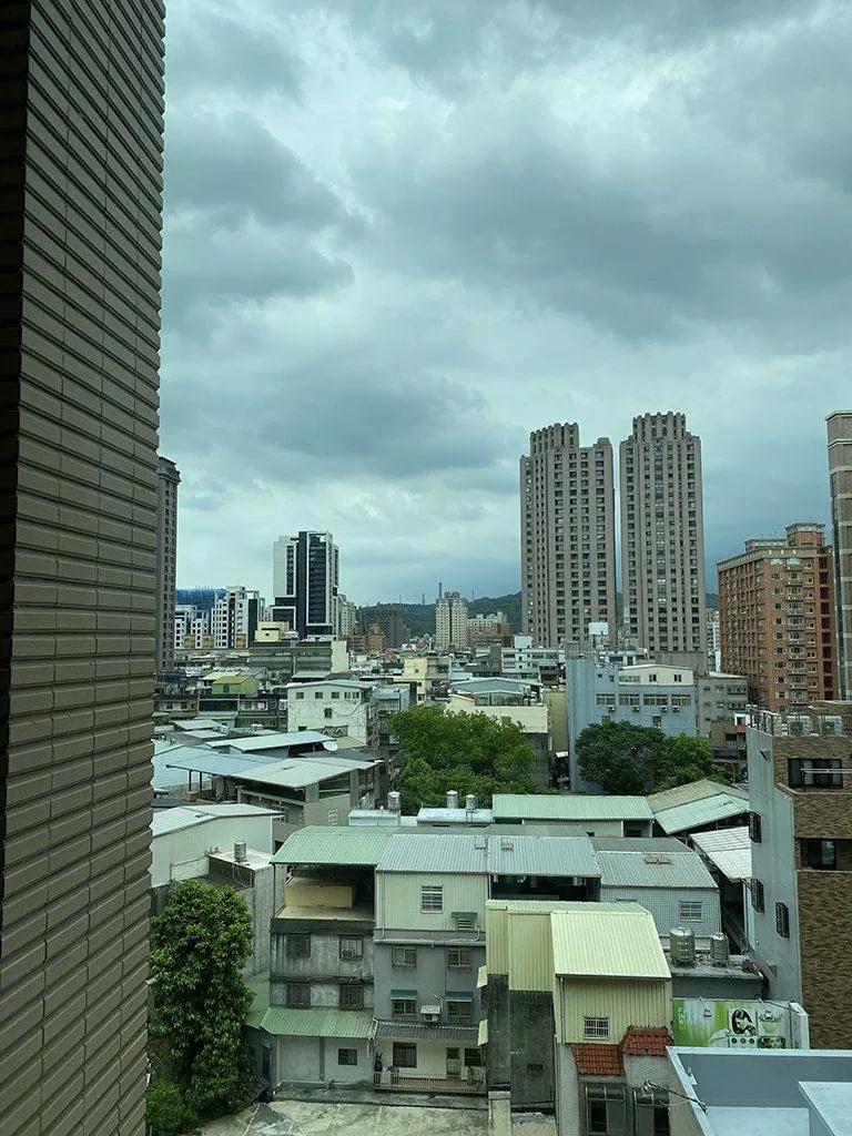 移居港人分享移居台湾后才知道的10件事！台风也要上班？