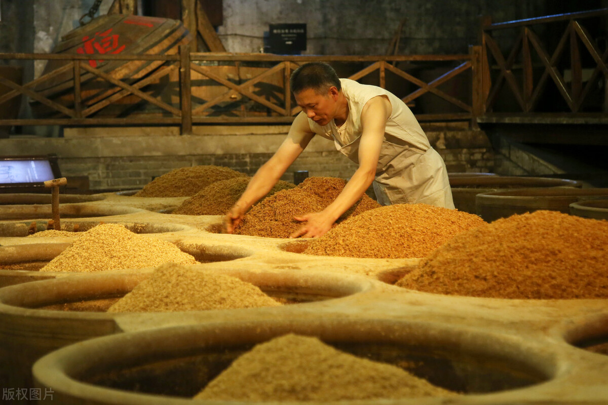 吃饺子不蘸醋被关一年,吃饺子不蘸醋入狱