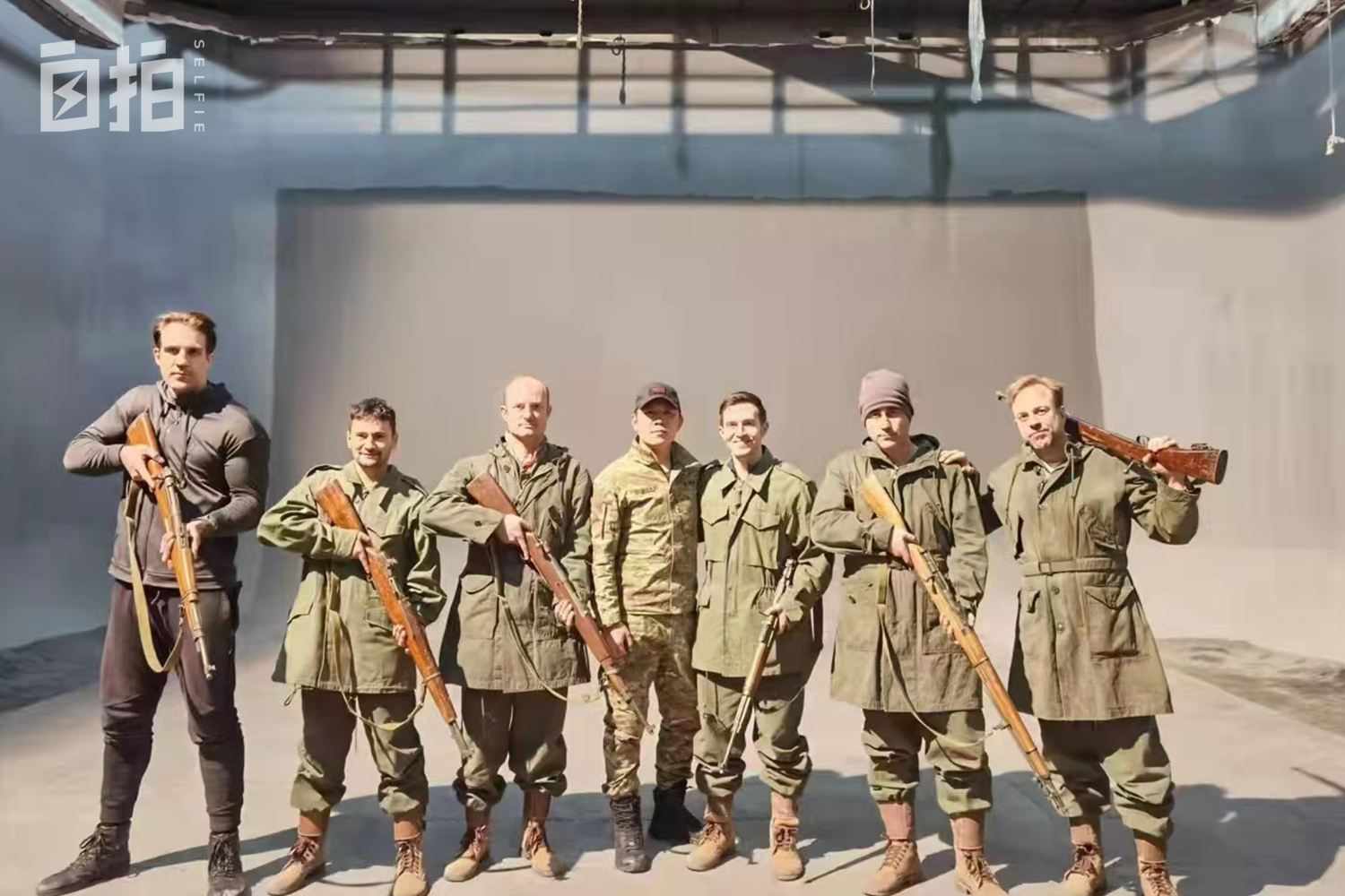 我,英国人,20年前来东北学功夫,偶遇吴京后,实现了演员梦