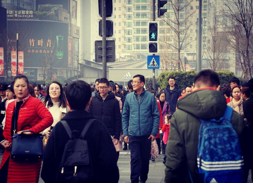 深圳女房东1200套房子减租,深圳房东1200套房减租