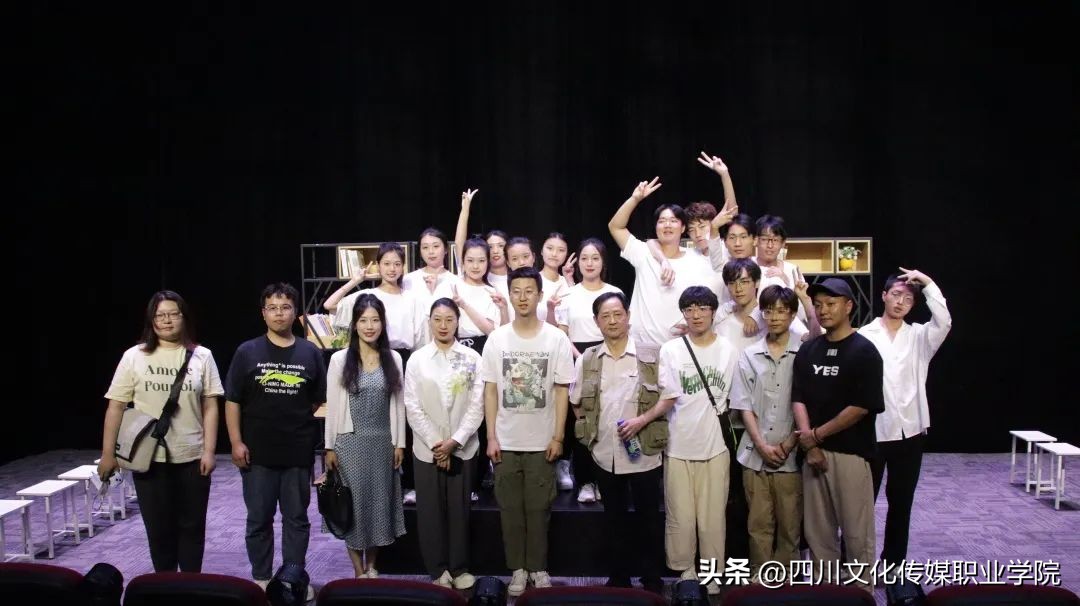 四川文化传媒职业学院是单招吗,四川文化传媒职业学院报名时间表