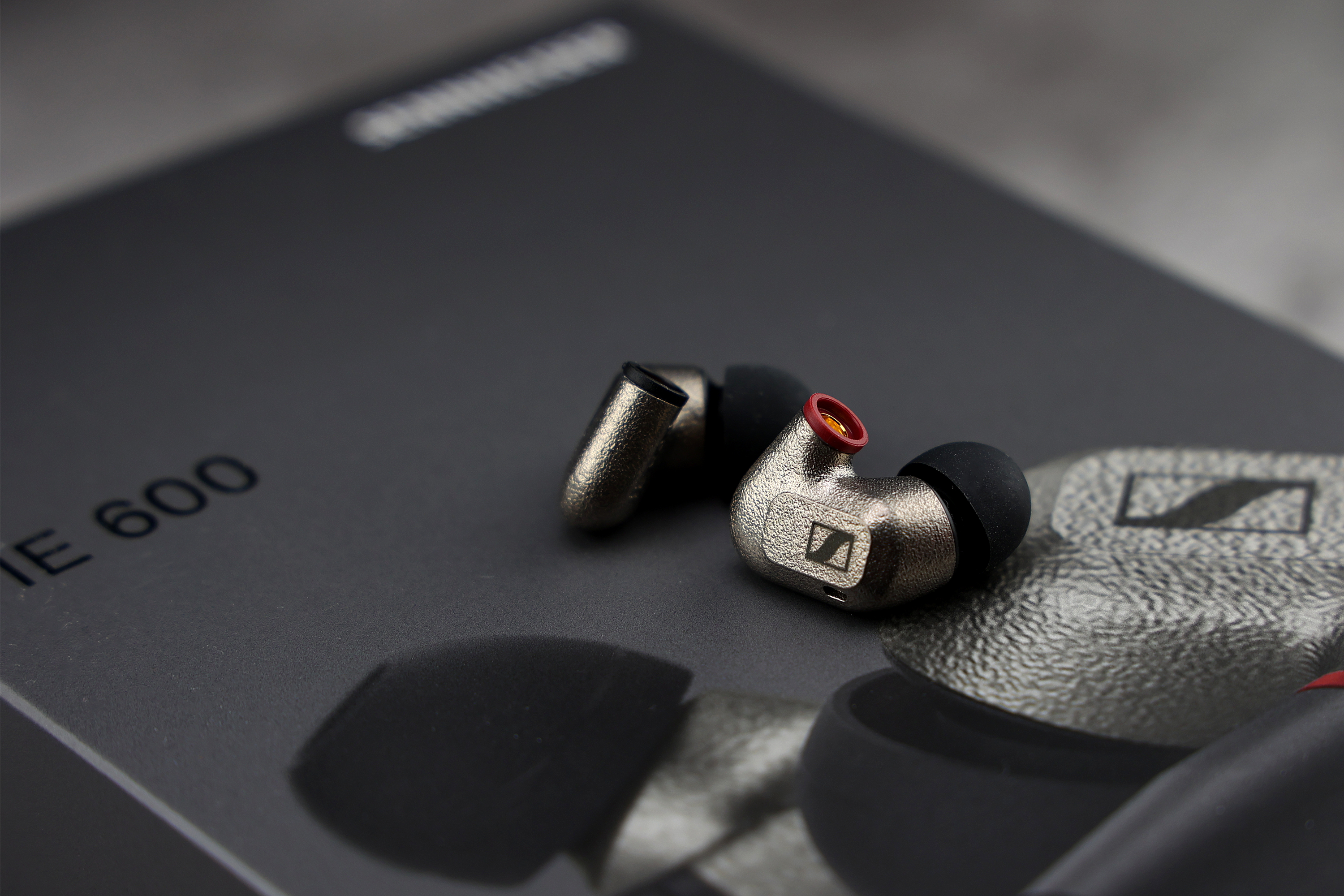 森海塞尔ie900对比森海塞尔hd800s,森海塞尔ie900和IE600对比