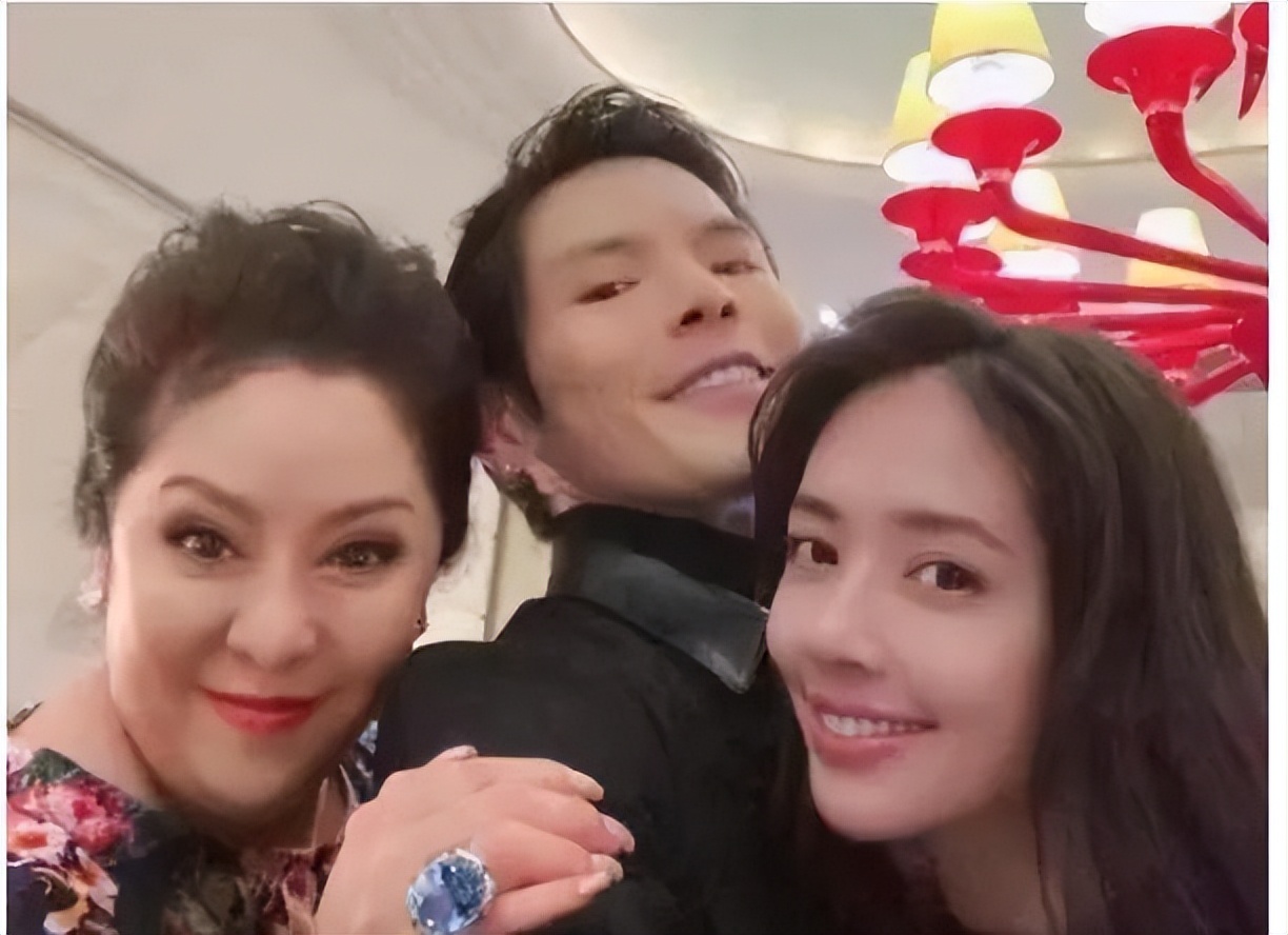 一进豪门深似海漂亮女人,盘点十位嫁入豪门的女星