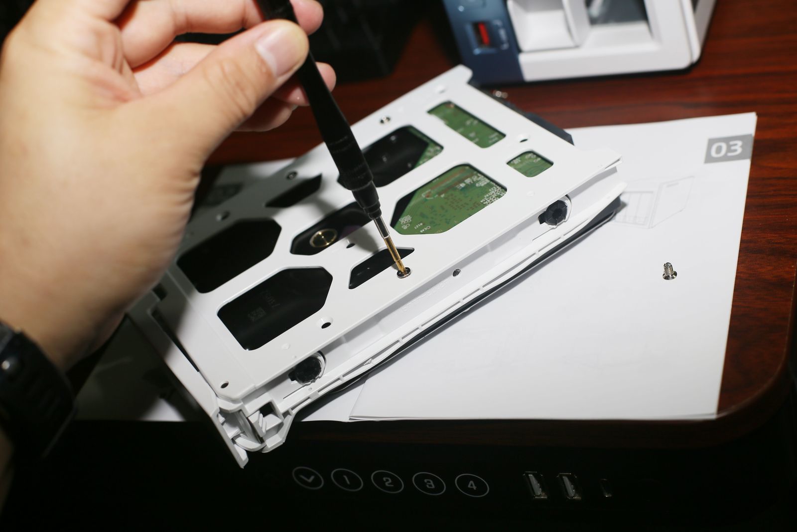 尝试硬盘+网盘我上车了NAS，小白第一款威联通TS-262C+红盘养成记