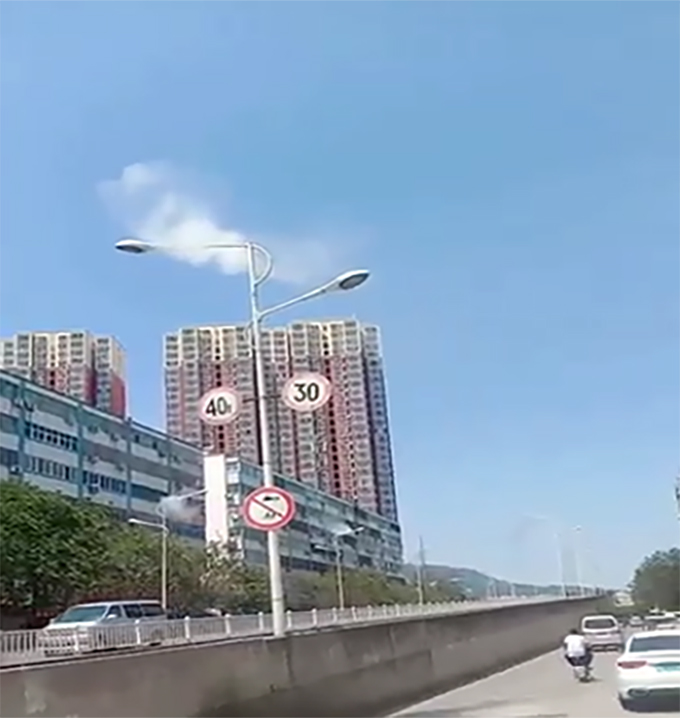 宁波降尘喷雾路灯,太阳能喷雾路灯