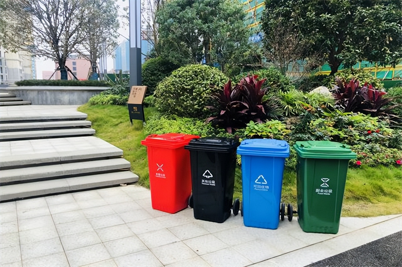 城市垃圾桶图片及价格,城市垃圾车厂家