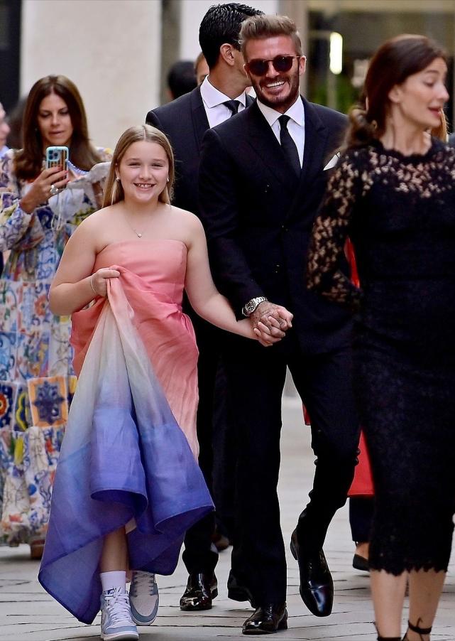 贝克汉姆和维多利亚女儿小七搞笑,贝克汉姆小七今年几岁了