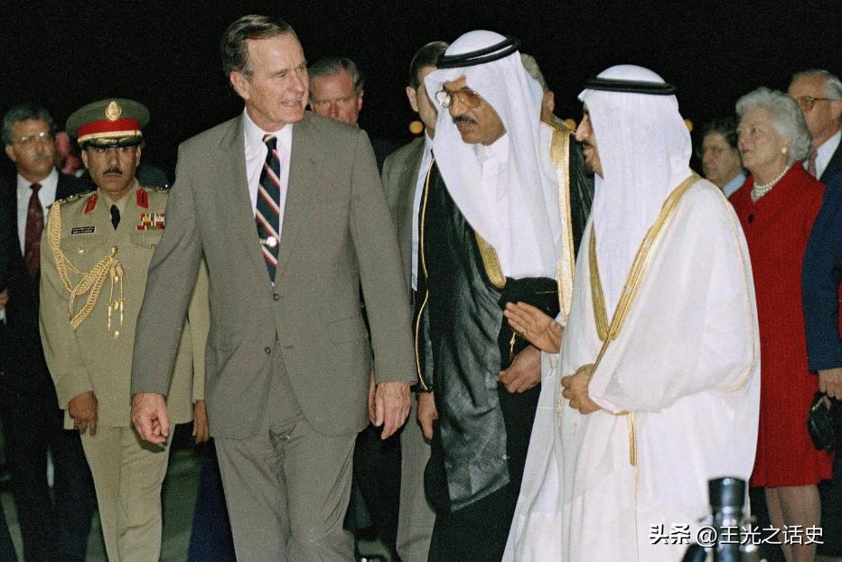 我不为911哭泣，因为我不是美国人；我也不会嘲笑911，因为我是人