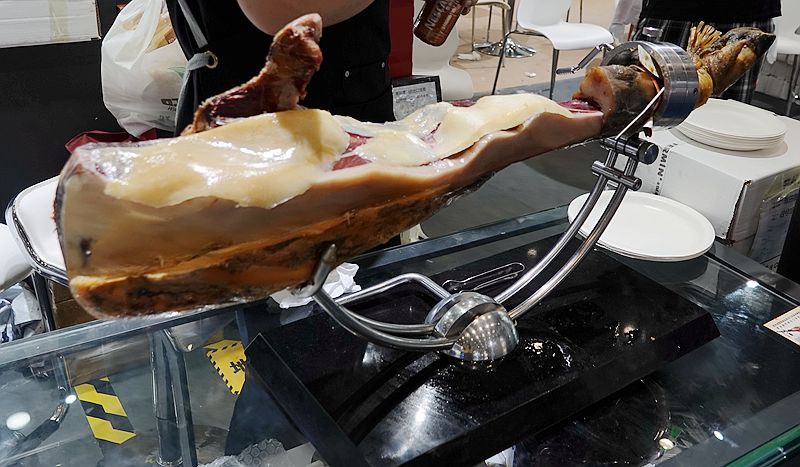 伊比利亚火腿为什么卖那么贵,伊比利亚火腿凭什么是世界最贵