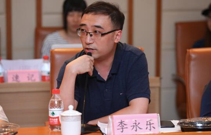 奥赛金牌教师李永乐：本科北大、硕士清华，坚守三尺讲台传授知识