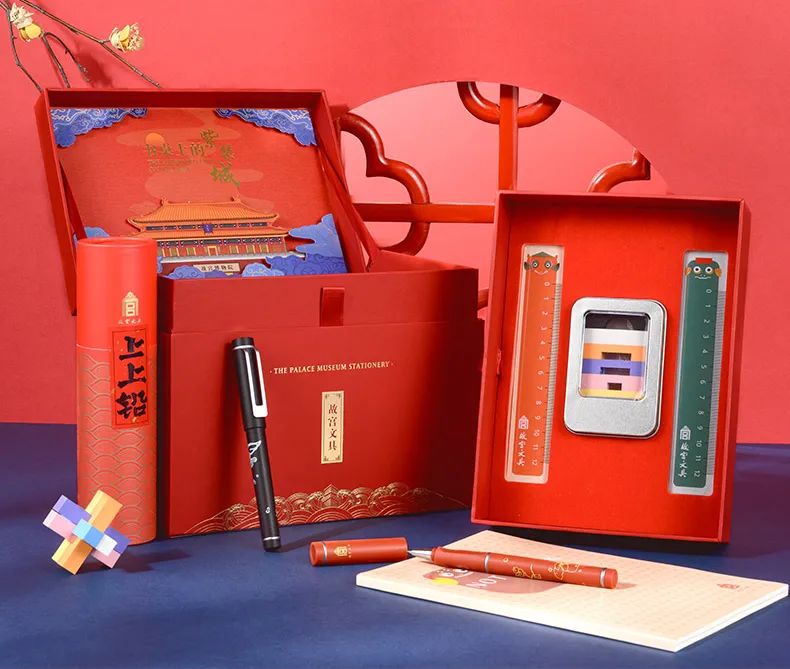 为考生们准备了状元礼盒,为中考的学生准备什么礼物