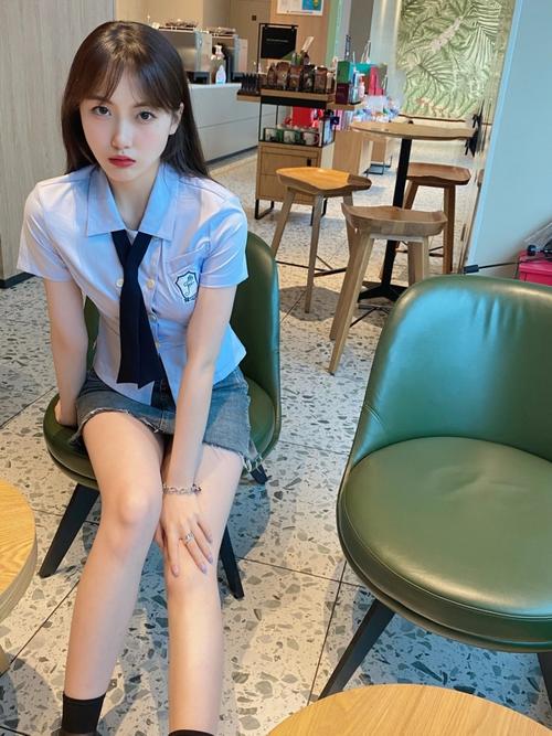 怎么和女孩子聊天沟通的技巧,如何和女生聊天沟通技巧和方法