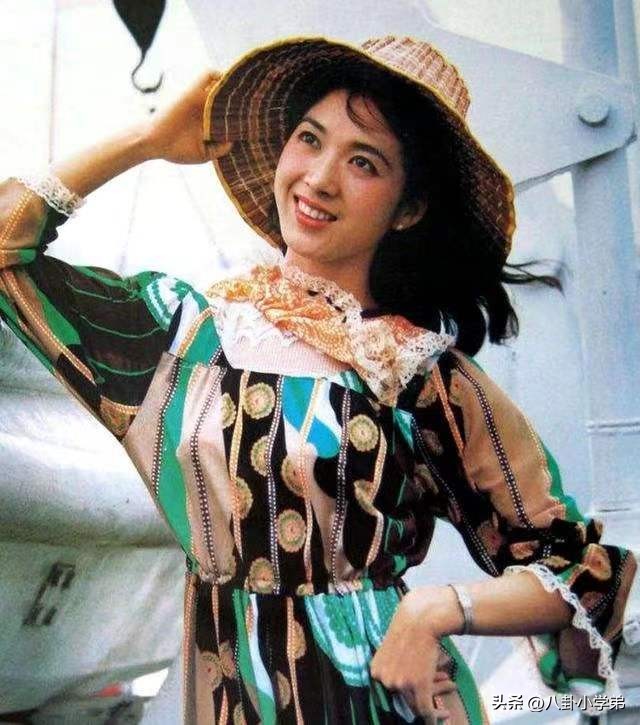 整形脸和真正的美人区别,整形变美的对比图片