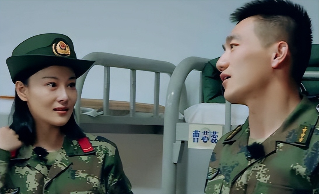 何捷张馨予简历,张馨予为何喜欢何捷