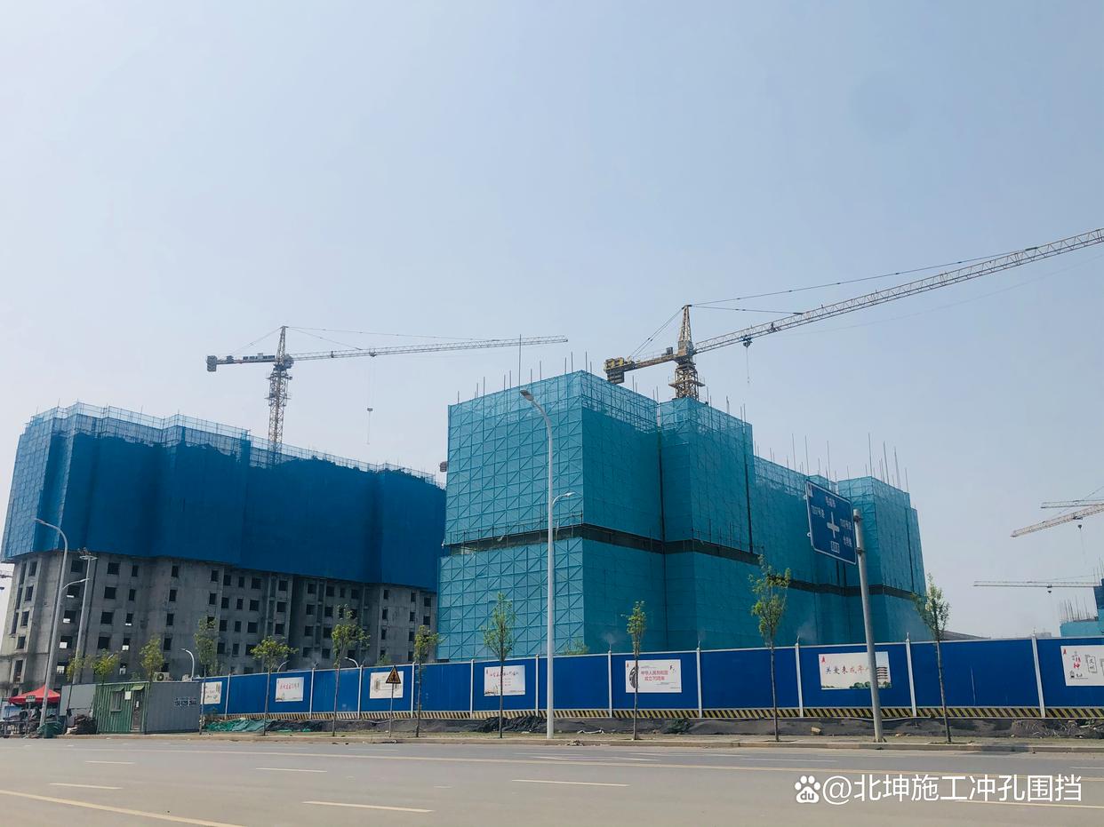 爬架网又叫做外架钢网片，价格是这样的