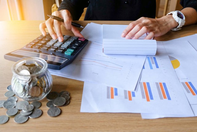 作为一名普通人怎么存钱,25岁努力存钱晚吗