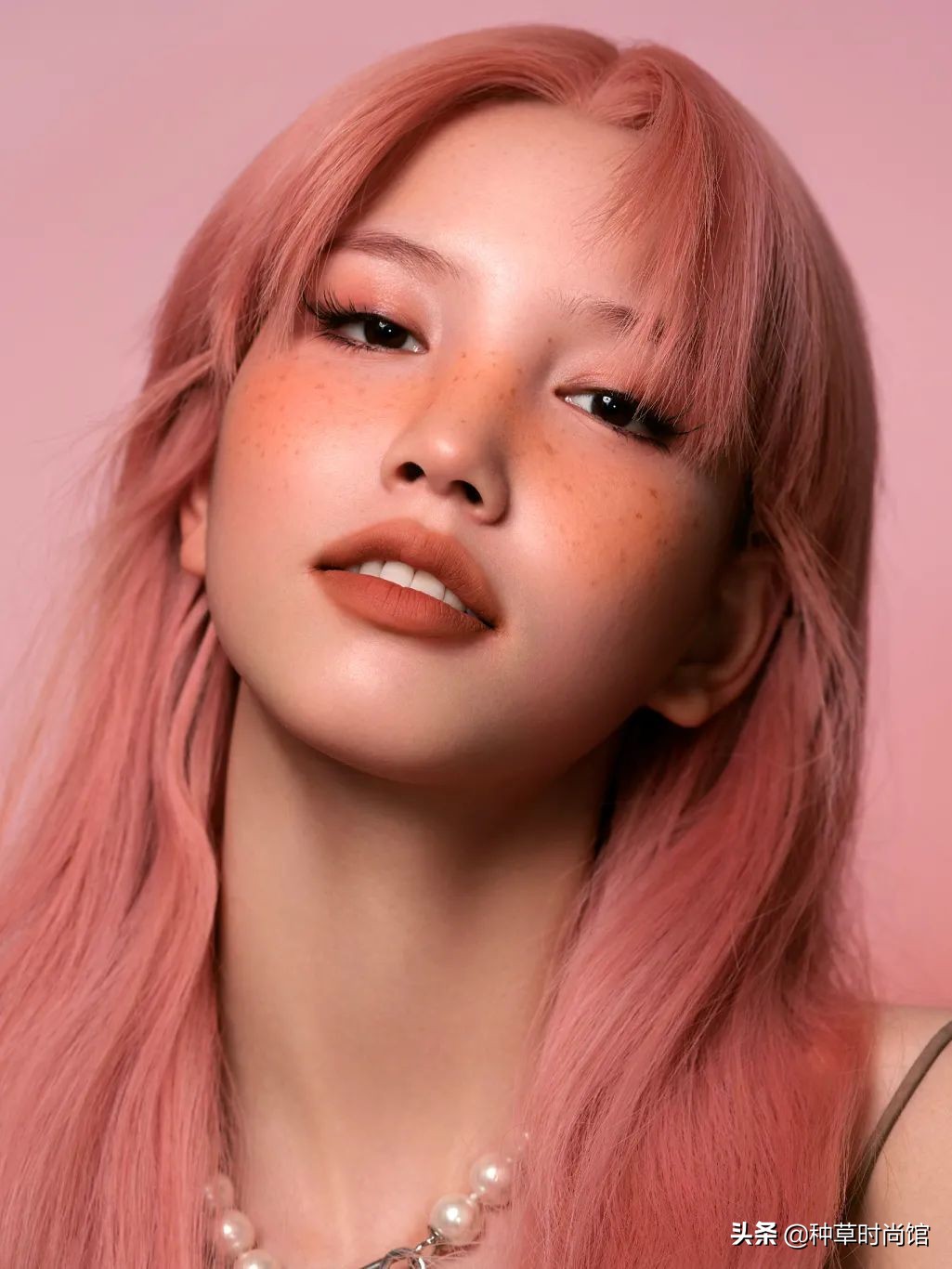 看似便宜实则很贵的平价彩妆,卷出天际的国货彩妆