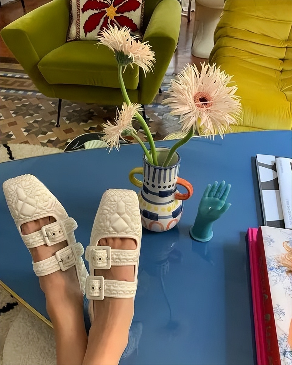 性价比高的春夏单鞋推荐,时尚百搭柔软舒适这款鞋超级推荐