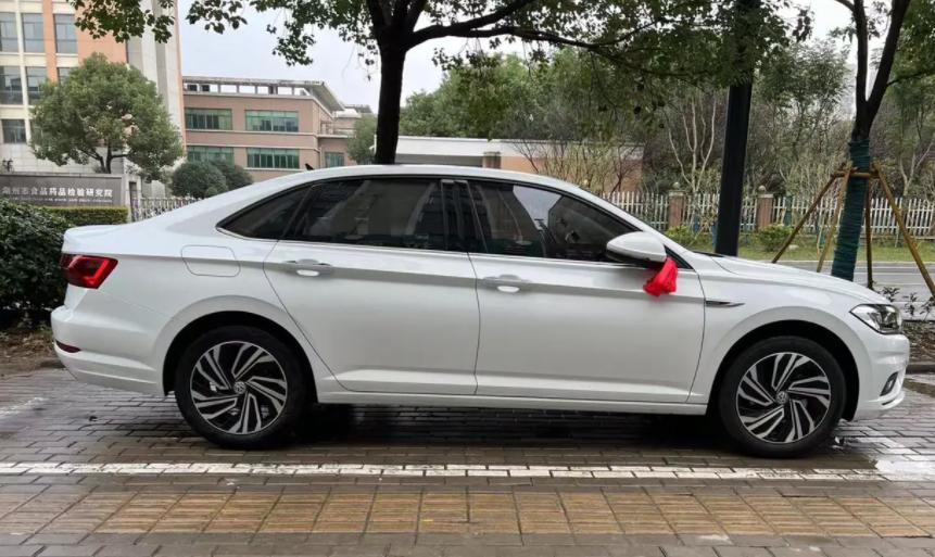 大众速腾的车怎么样,大众速腾最新款性能评价