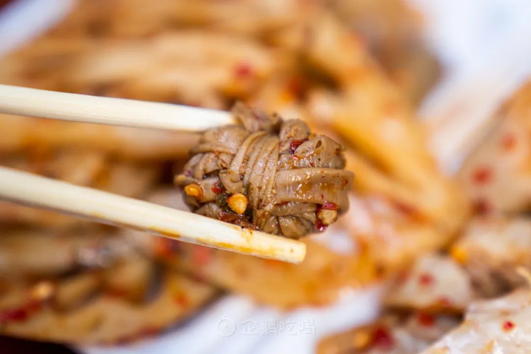 辣到落泪也舍不得停嘴的宝藏城市，不是长沙成都重庆