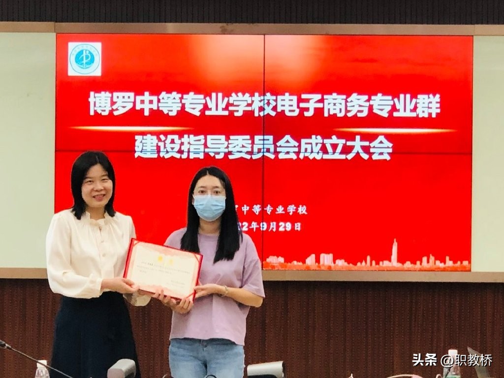 电子商务人才培养方案和课程标准,电子商务专业人才培养存在的问题