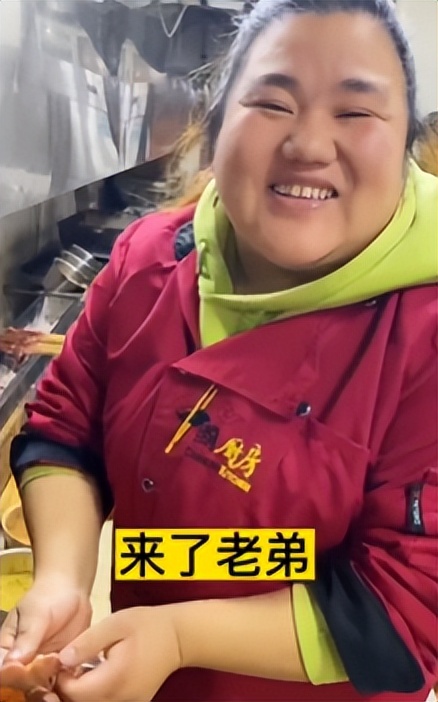 草根网红怎么样了,曾经红极一时的网红人设崩塌