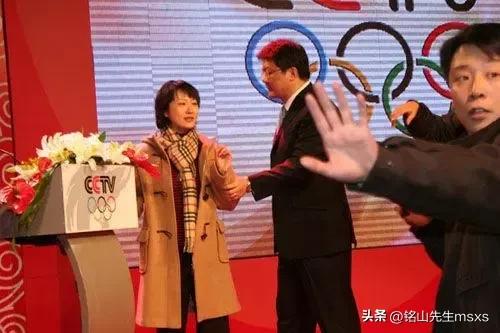 被称作“央视渣男”，骂他不配做公众人物！是什么让他被全民网暴